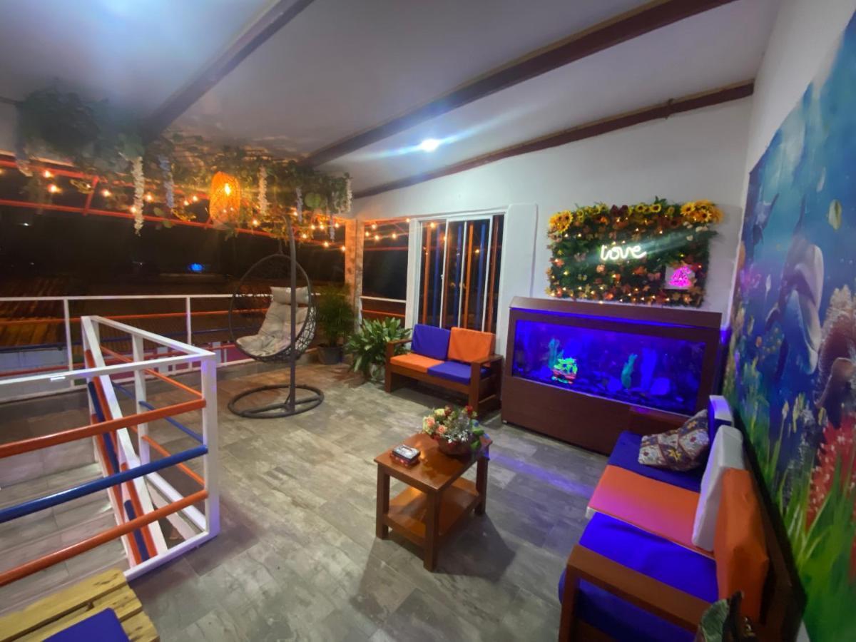 Acuarios Hostal Playa Ladrilleros Екстер'єр фото
