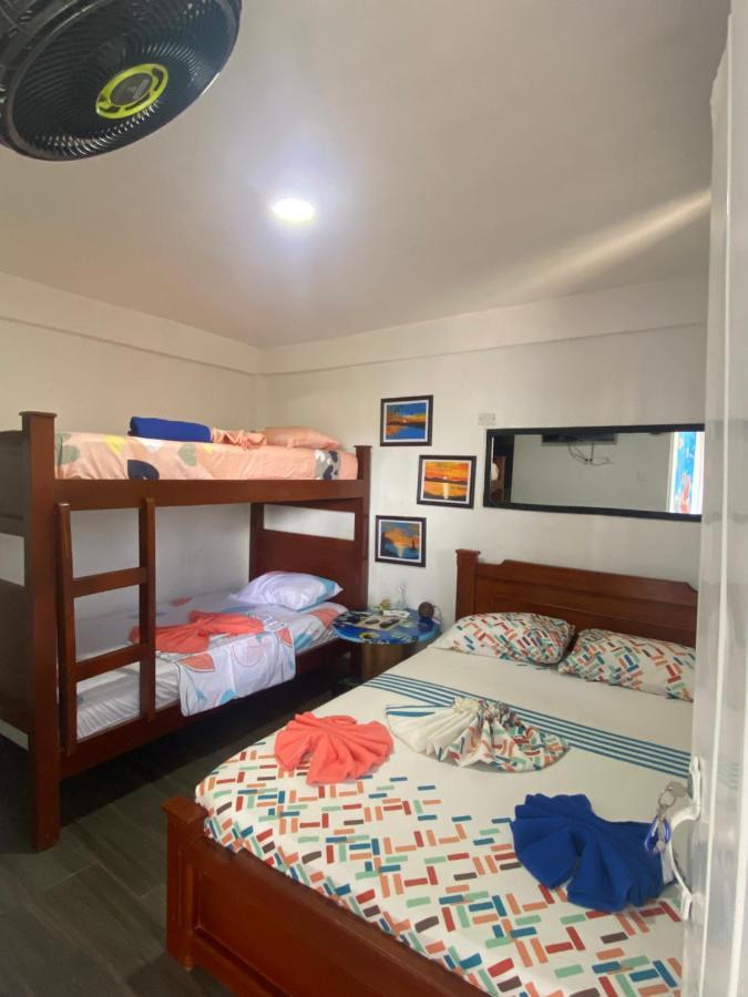 Acuarios Hostal Playa Ladrilleros Екстер'єр фото