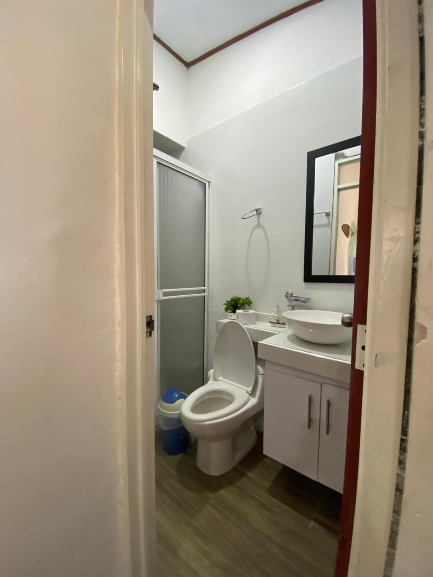 Acuarios Hostal Playa Ladrilleros Екстер'єр фото